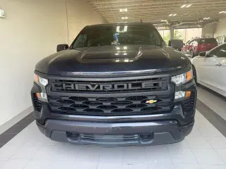 Chevrolet Silverado 1500 2023 4x2 Custom 4dr Crew Cab 5.8 ft. SB