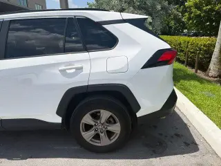 Toyota RAV4 2023 XLE 4dr SUV
