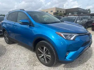 Toyota RAV4 2018 XLE 4dr SUV