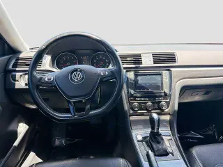 Volkswagen Passat 2017 1.8T SE 4dr Sedan