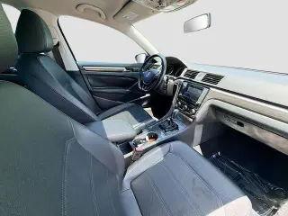 Volkswagen Passat 2017 1.8T SE 4dr Sedan