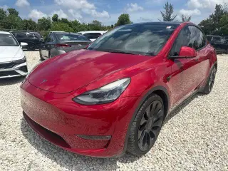 Tesla Model Y 2022 AWD Performance 4dr Crossover