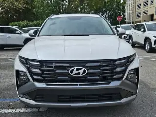 Hyundai TUCSON 2025 SEL 4dr SUV