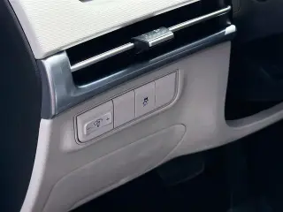 Hyundai TUCSON 2025 SE 4dr SUV