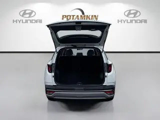 Hyundai TUCSON 2025 SE 4dr SUV