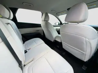 Hyundai TUCSON 2025 SE 4dr SUV