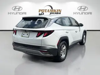 Hyundai TUCSON 2025 SE 4dr SUV