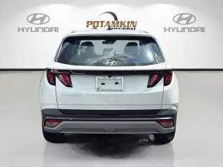 Hyundai TUCSON 2025 SE 4dr SUV