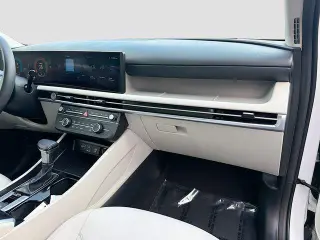 Hyundai TUCSON 2025 SE 4dr SUV