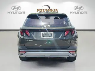 Hyundai TUCSON 2025 SE 4dr SUV