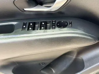 Hyundai TUCSON 2025 SE 4dr SUV