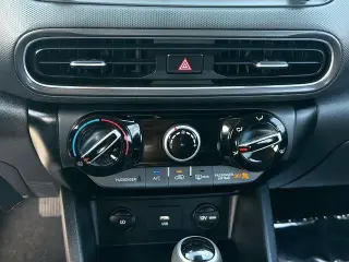 Hyundai KONA 2023 SE 4dr Crossover