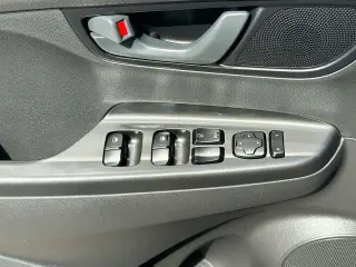 Hyundai KONA 2023 SE 4dr Crossover