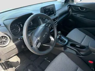 Hyundai KONA 2023 SE 4dr Crossover