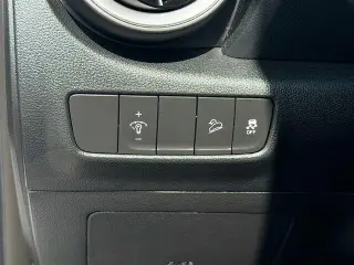 Hyundai KONA 2023 SE 4dr Crossover