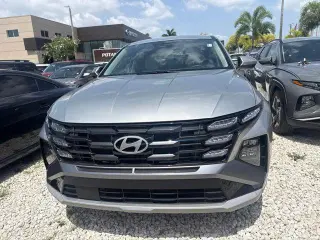 Hyundai TUCSON 2025 SE 4dr SUV