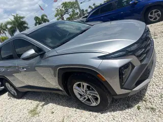Hyundai TUCSON 2025 SE 4dr SUV