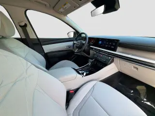 Hyundai TUCSON 2025 SE 4dr SUV