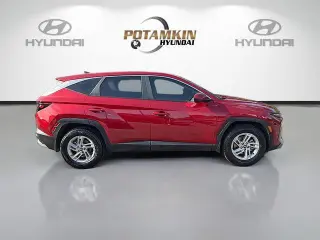 Hyundai TUCSON 2025 SE 4dr SUV