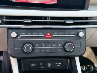 Hyundai TUCSON 2025 SE 4dr SUV
