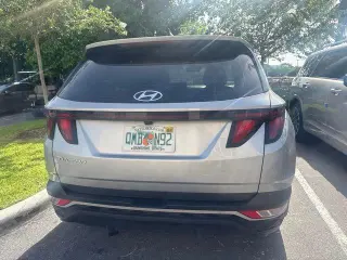 Hyundai TUCSON 2024 SE 4dr SUV (midyear release)