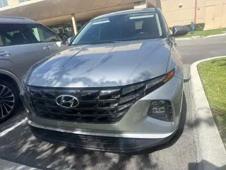 Hyundai TUCSON 2024 SE 4dr SUV (midyear release)