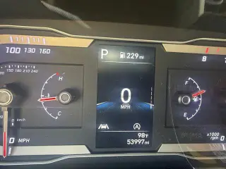 Hyundai TUCSON 2024 SE 4dr SUV (midyear release)