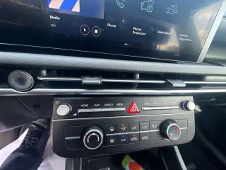 Hyundai TUCSON 2025 SE 4dr SUV