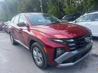 Hyundai TUCSON 2025 SE 4dr SUV