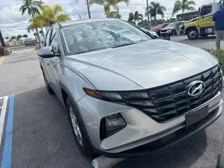 Hyundai TUCSON 2024 SE 4dr SUV