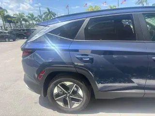 Hyundai TUCSON 2025 SEL 4dr SUV