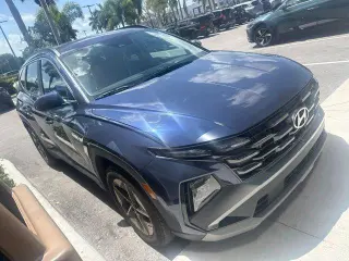 Hyundai TUCSON 2025 SEL 4dr SUV