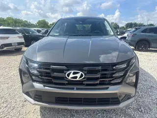 Hyundai TUCSON 2025 SE 4dr SUV