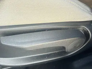 Hyundai TUCSON 2025 SE 4dr SUV