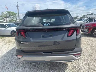 Hyundai TUCSON 2025 SE 4dr SUV