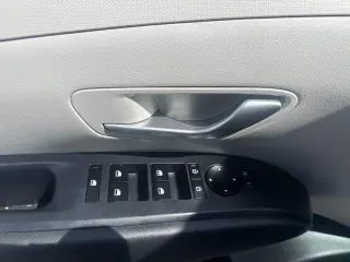 Hyundai TUCSON 2025 SE 4dr SUV