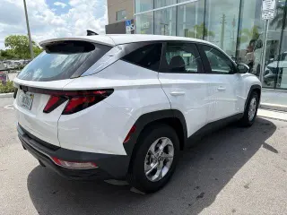 Hyundai TUCSON 2024 SE 4dr SUV (midyear release)