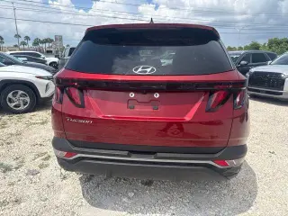 Hyundai TUCSON 2024 SEL 4dr SUV