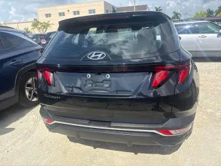 Hyundai TUCSON 2024 SE 4dr SUV