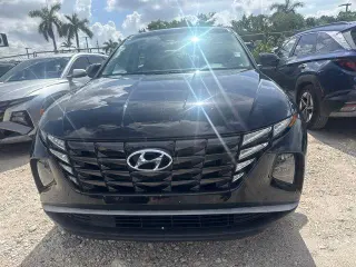 Hyundai TUCSON 2024 SE 4dr SUV