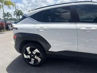Hyundai KONA 2024 AWD Limited 4dr Crossover