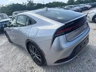 Toyota Prius 2023 XLE 4dr Hatchback
