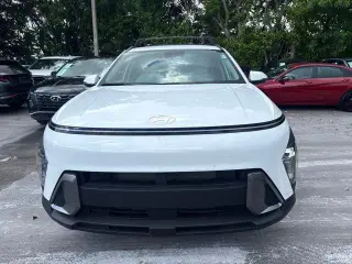 Hyundai KONA 2024 SEL 4dr Crossover
