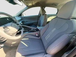 Hyundai ELANTRA 2026 SEL Sport 4dr Sedan