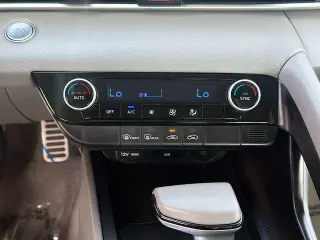 Hyundai ELANTRA 2026 SEL Sport 4dr Sedan