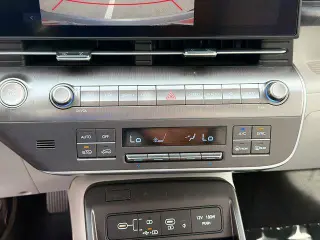 Hyundai KONA 2024 SEL 4dr Crossover