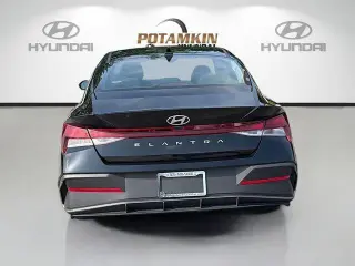 Hyundai ELANTRA 2025 SE 4dr Sedan