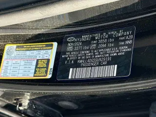 Hyundai ELANTRA 2025 SE 4dr Sedan