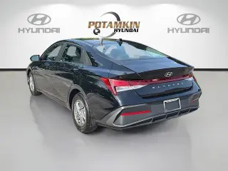 Hyundai ELANTRA 2025 SE 4dr Sedan
