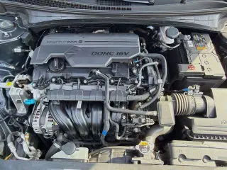 Hyundai ELANTRA 2025 SE 4dr Sedan